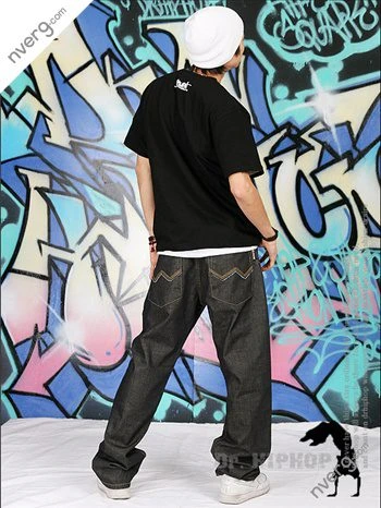 hip-hop风潮来袭嘻哈服装称霸