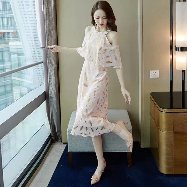 时尚网纱T恤减龄搭配让你变成小仙女