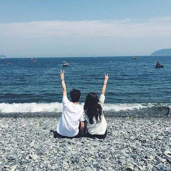 情侣装衬衣让热恋男女甜蜜升级同时很有高级感