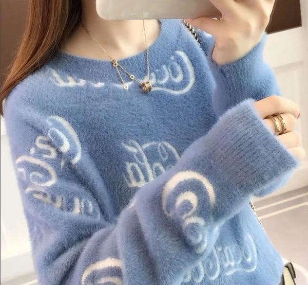 秋冬服装女装毛线衣 地摊赶集水貂绒毛衣