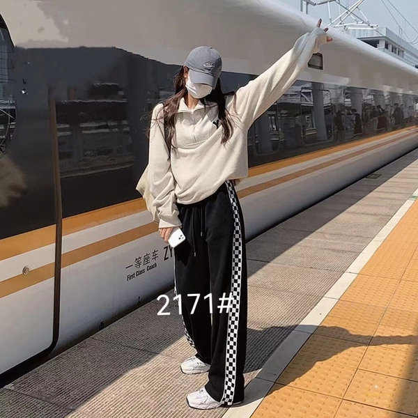 新氧棉面料拼接边条休闲时尚修身百搭阔腿裤