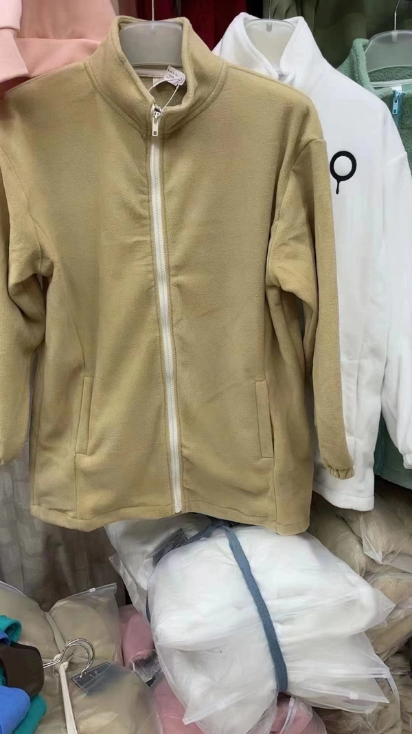 保暖抓绒上衣户外运动宽松秋冬摇粒绒拉链外套