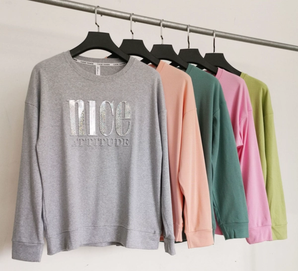 镭射3D立体卫衣女秋季韩版宽松大码女式圆领卫衣外贸地摊批发