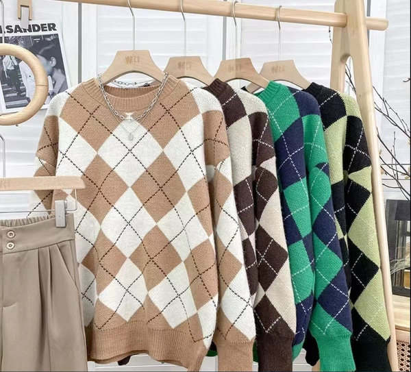 女士特价杂款套头保暖毛衣宽松加厚打底衣