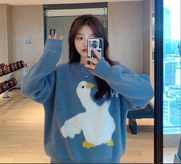 女士特价杂款套头保暖毛衣宽松加厚打底衣