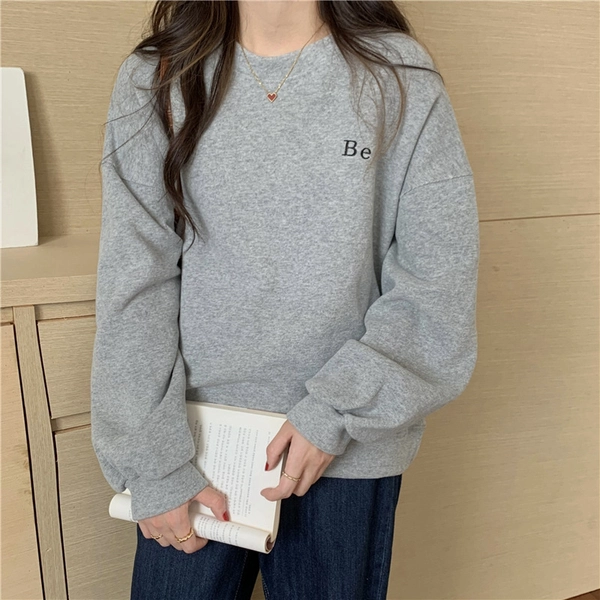 女装新款卫衣韩版宽松显瘦简约刺绣上衣外贸货源