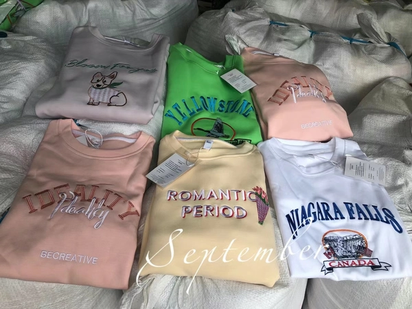 圆领卫衣女新款薄款宽松烫钻刺绣卫衣 不规则开叉地摊货源