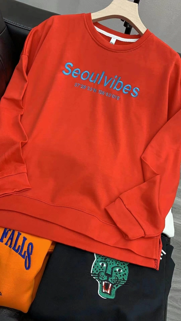 圆领卫衣女新款薄款宽松烫钻刺绣卫衣 不规则开叉地摊货源