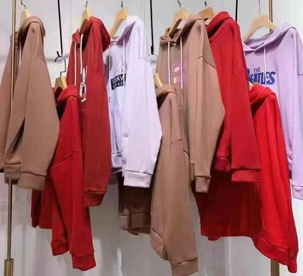 外贸尾货女装连帽卫衣韩版杂款宽松休闲套头卫衣地摊热销