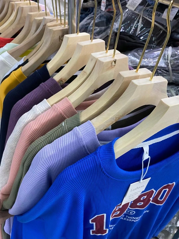 螺纹棉韩版女装卫衣宽松大码女式圆领卫衣直播地摊货源