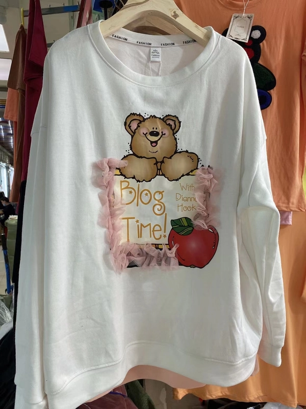 秋装新款拼接蕾丝花边上衣甜美减龄宽松卫衣赶集跑江湖