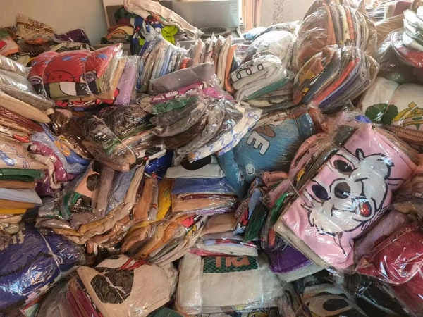 卡通提花套头毛衣圆领短款宽松百搭提花毛衣