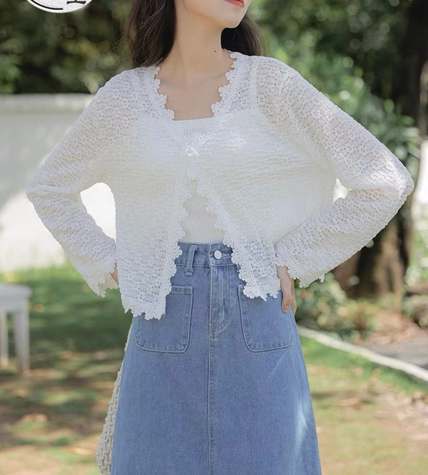 蕾丝面料新款甜美防晒衫百搭披肩上衣