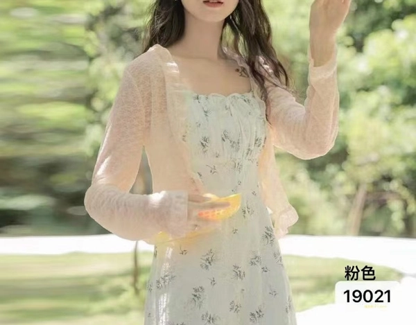 蕾丝面料新款甜美防晒衫百搭披肩上衣