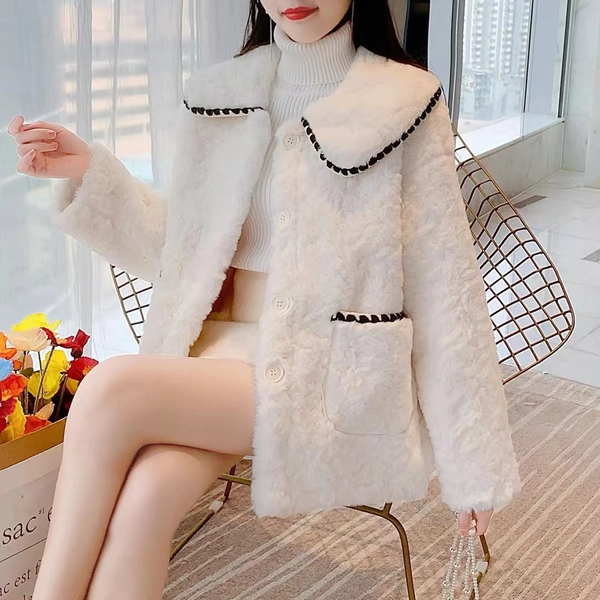 皮毛一体外套时尚秋冬仿羊羔毛翻领小香风外套