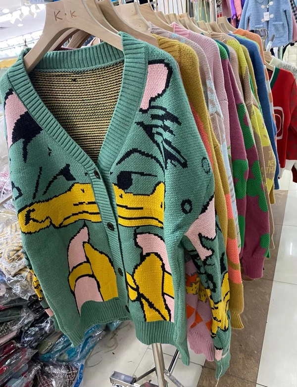 卡通提花绵羊绒毛衣外套宽松针织开衫外套