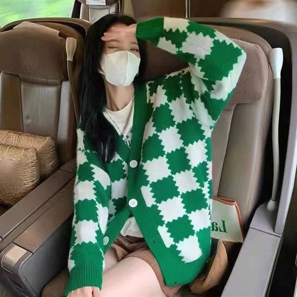 卡通提花绵羊绒毛衣外套宽松针织开衫外套