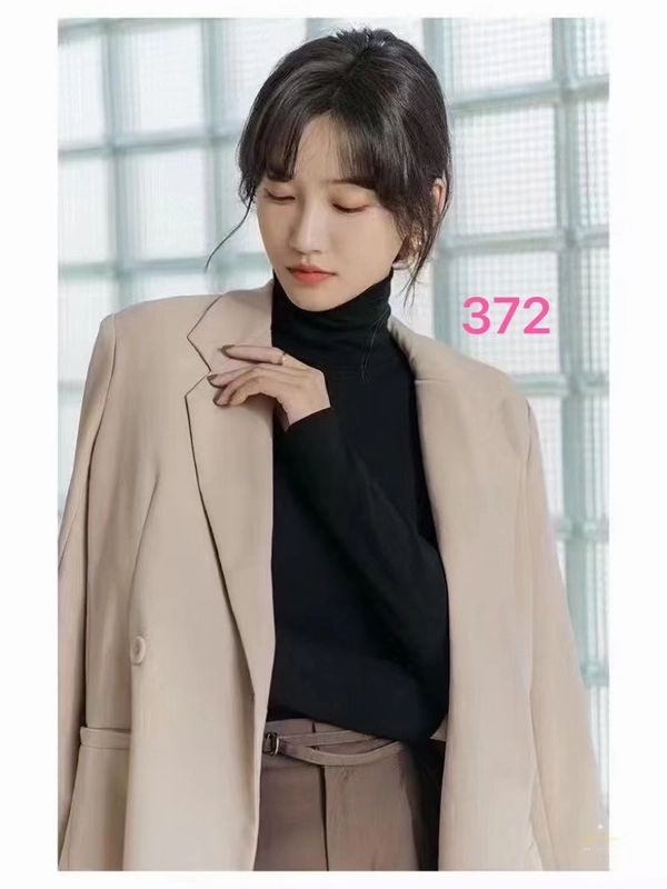 冬季高弹面膜T抓毛加厚堆堆领反领简约修身显瘦百搭打底上衣