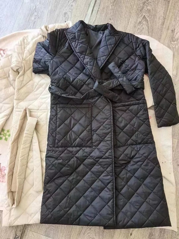 加绒棉衣女秋冬季棉袄宽松外套加大码连帽中长款女装