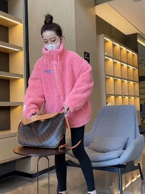 女装加绒加厚颗粒绒外套棉袄大码上衣冬装新款保暖开衫外套