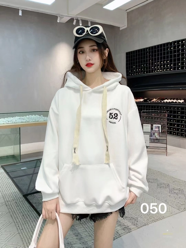 复合牛奶丝卫衣厚面料秋冬季连帽宽松大版慵懒风ins中长款上衣 女春秋薄款圆领春装女新款大码女款上衣