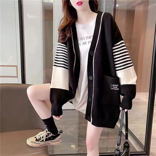 绵羊绒秋冬季V领开衫毛衣小众韩版宽松百搭打底新款毛衣外套