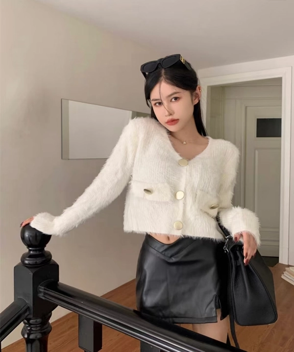 仿水貂绒长毛V领宽松毛衣小开衫女加厚保暖毛茸茸短款上衣外套