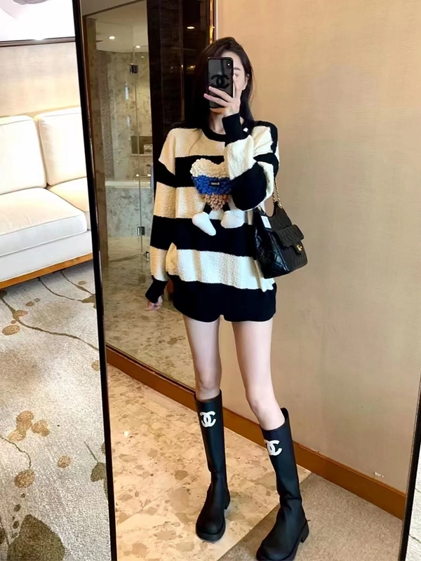 条纹撞色毛衣羊绒立体爱心宽松春秋季中长款百搭针织毛衣外套