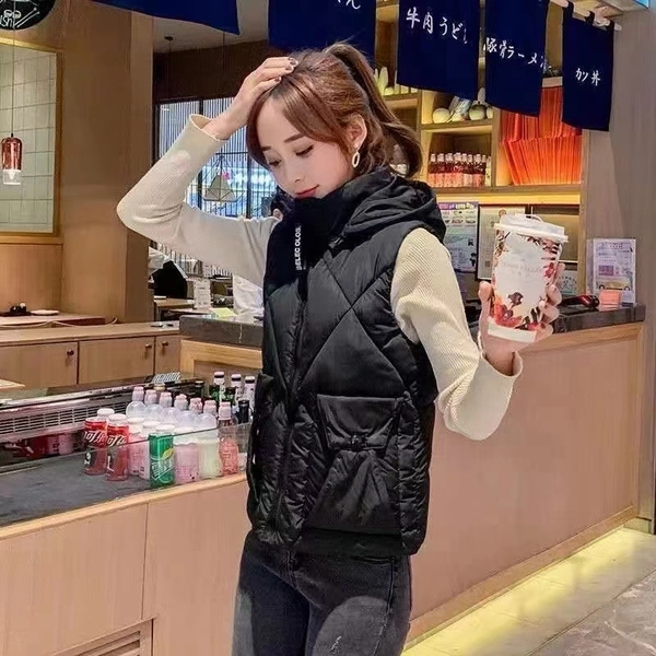 冬季韩版时尚棉马甲无袖秋冬外穿新款休闲短款连帽马甲外套
