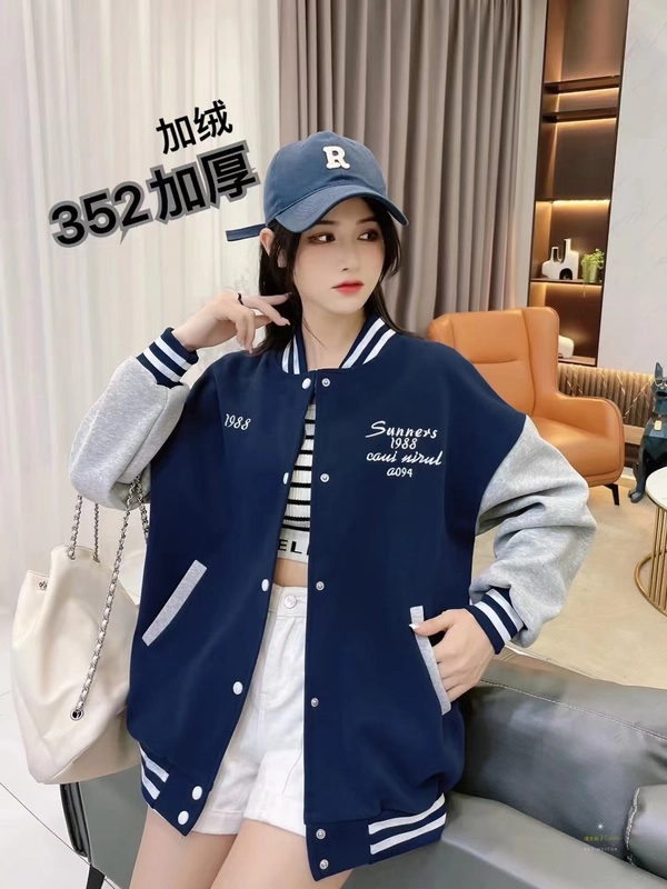 超柔加绒加厚学院风卫衣减龄宽松字母刺绣棒球服外套
