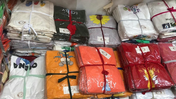 女装新款潮牌宽松t恤女夏季普通半袖体恤