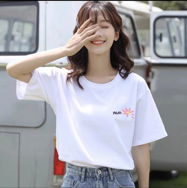 韩版女装刺绣短袖T恤衫夏季新款圆领上衣