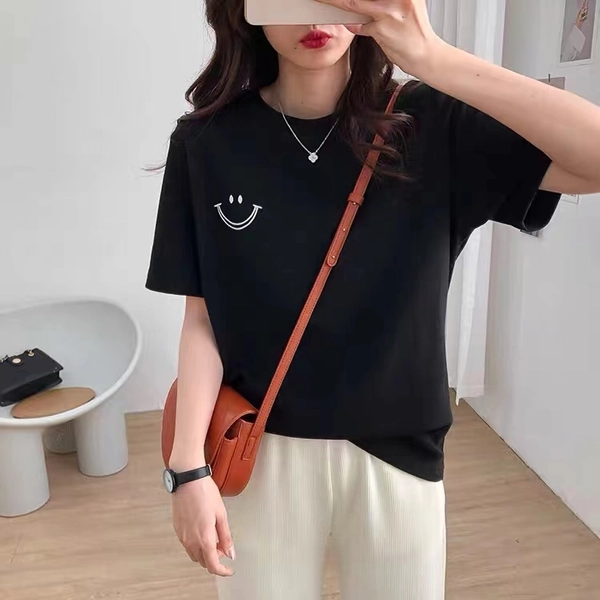 韩版女装刺绣短袖T恤衫夏季新款圆领上衣