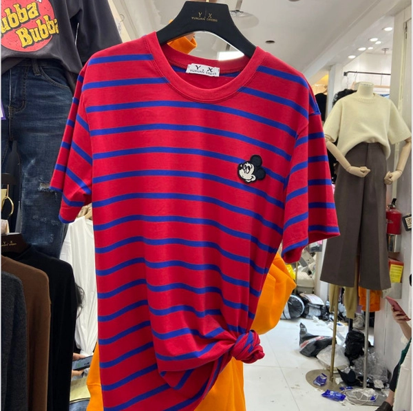 时尚大版型女装圆领T恤衫宽松中袖条纹t恤