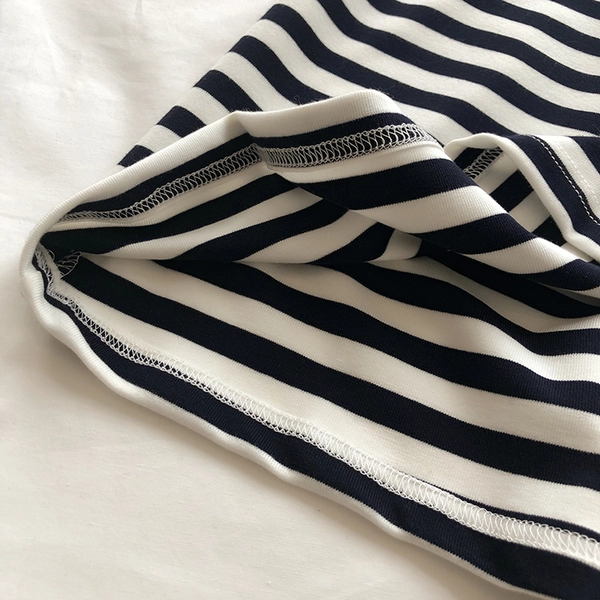 时尚大版型女装圆领T恤衫宽松中袖条纹t恤