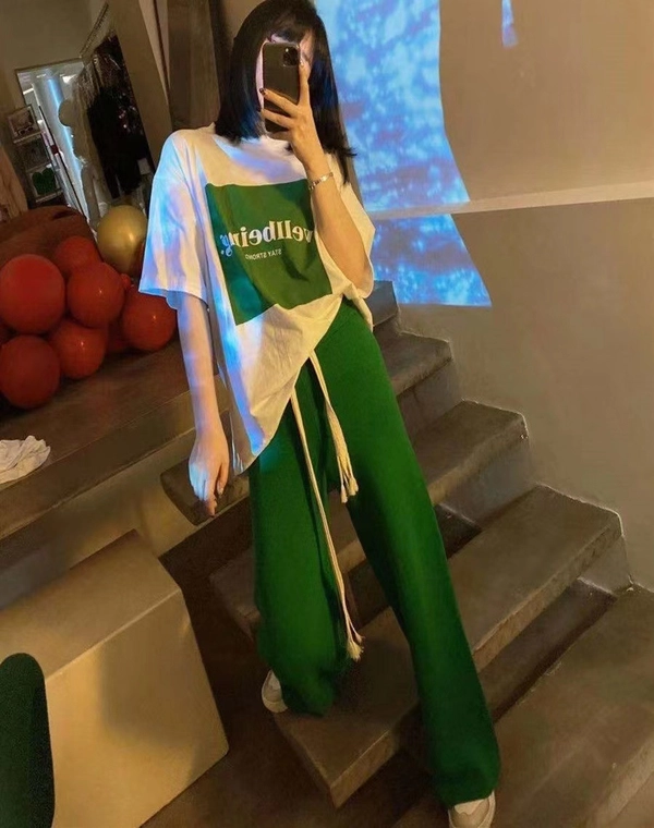 女装蛇骨纹奶油裤松紧腰垂感直筒显瘦休闲阔腿裤