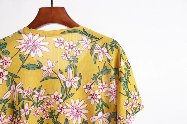 地摊货源大码中老年妈妈装夏装短袖美人条上衣奶奶衣服