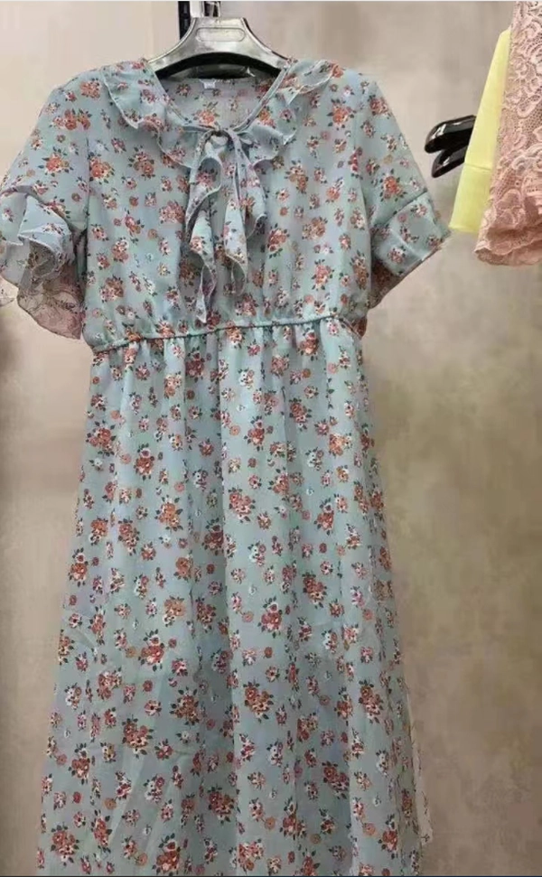 女装短袖碎花连衣裙夏季新款地摊直播款