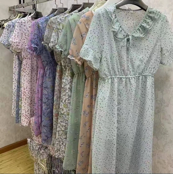 女装短袖碎花连衣裙夏季新款地摊直播款