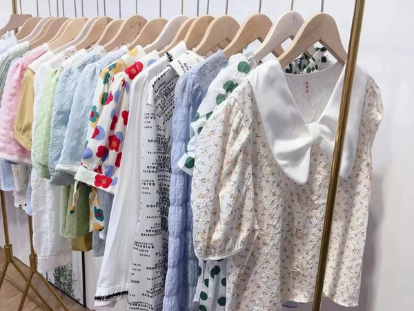 小香风短袖小衫夏季新款韩版百搭温柔风小个子短袖上衣