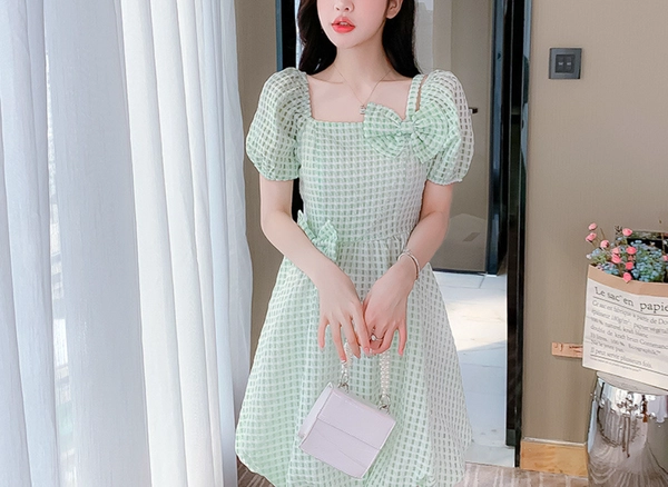 时尚女装连衣裙直播货源摆地摊好货裙子