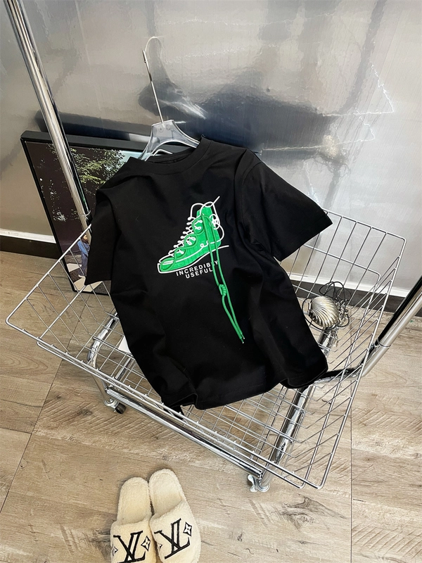 新款鞋子绑带图案上衣时尚宽松短袖T恤女