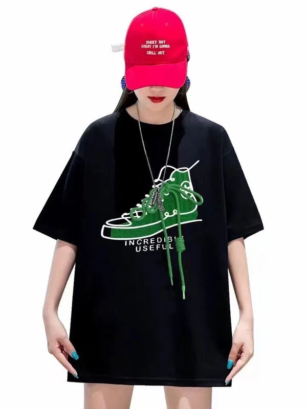 新款鞋子绑带图案上衣时尚宽松短袖T恤女