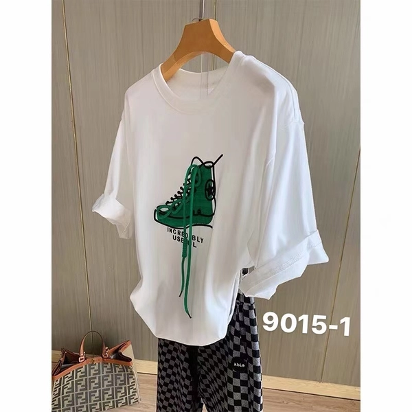 新款鞋子绑带图案上衣时尚宽松短袖T恤女