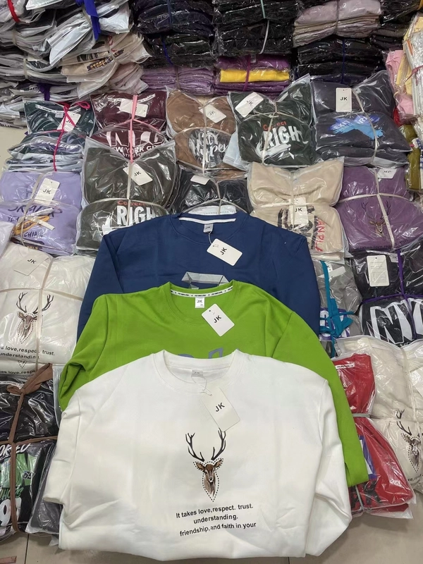 男式卫衣套头圆领薄款上衣地摊货源批发赶集