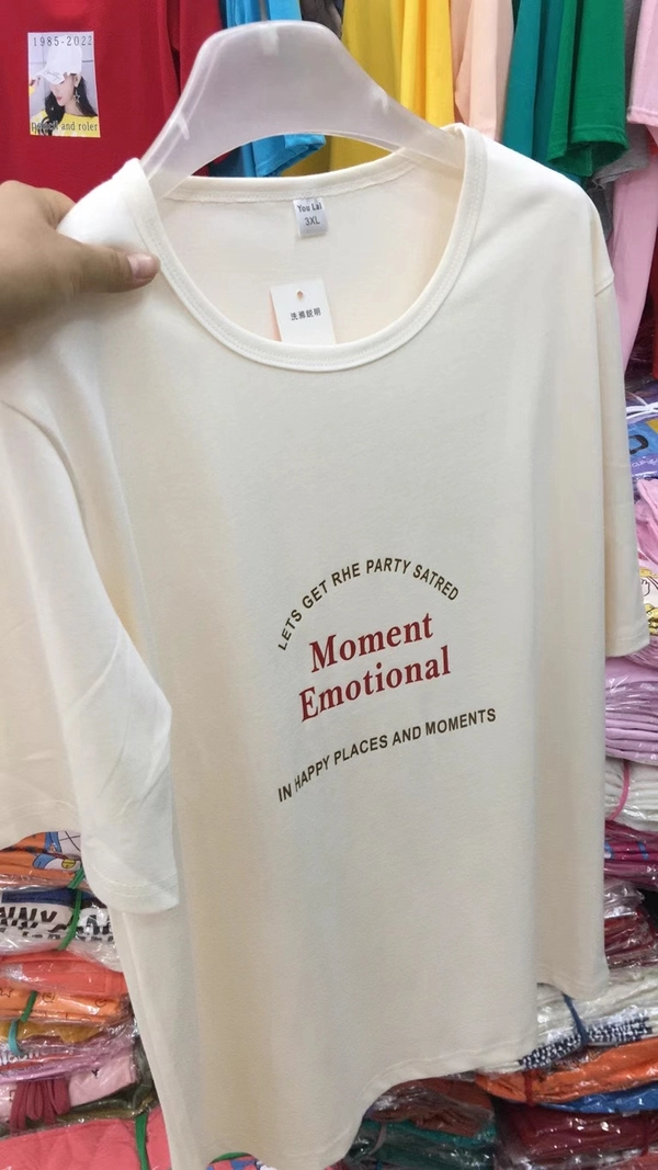 士多面料女T中袖大版新款宽松圆领t恤