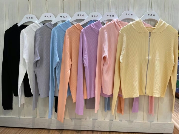 大码女装宽松显瘦洋气针织衫秋装新款胖MM长袖薄款开衫上衣